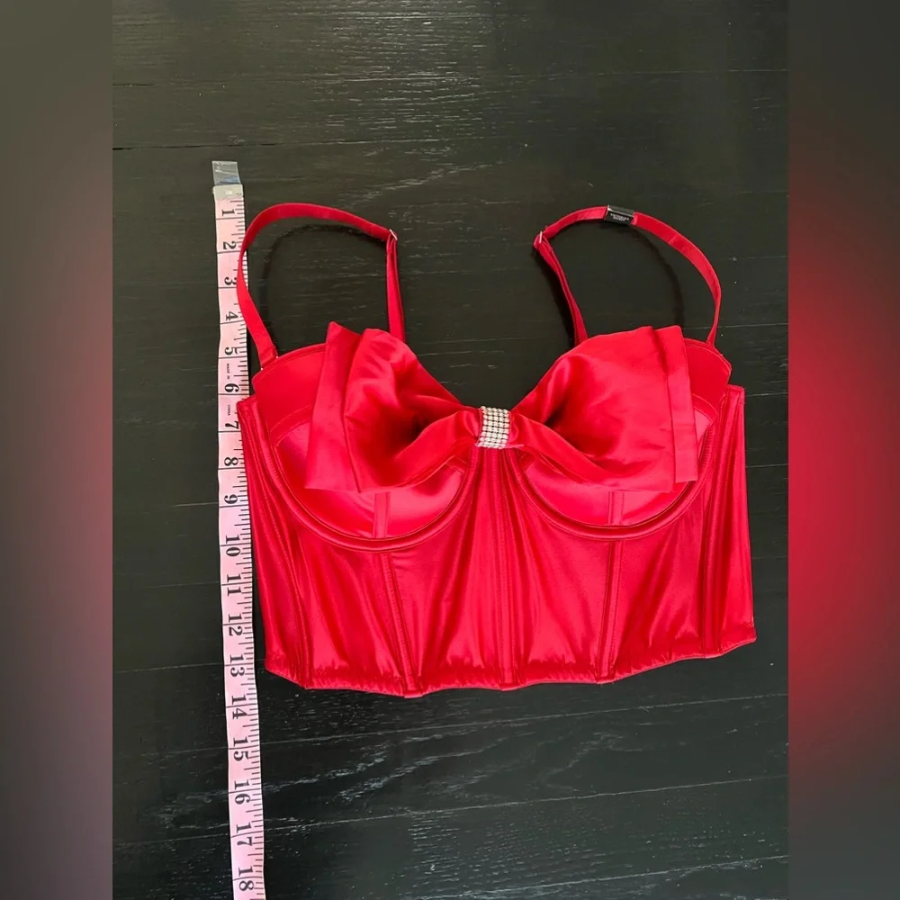 Victorias Secret size 36c