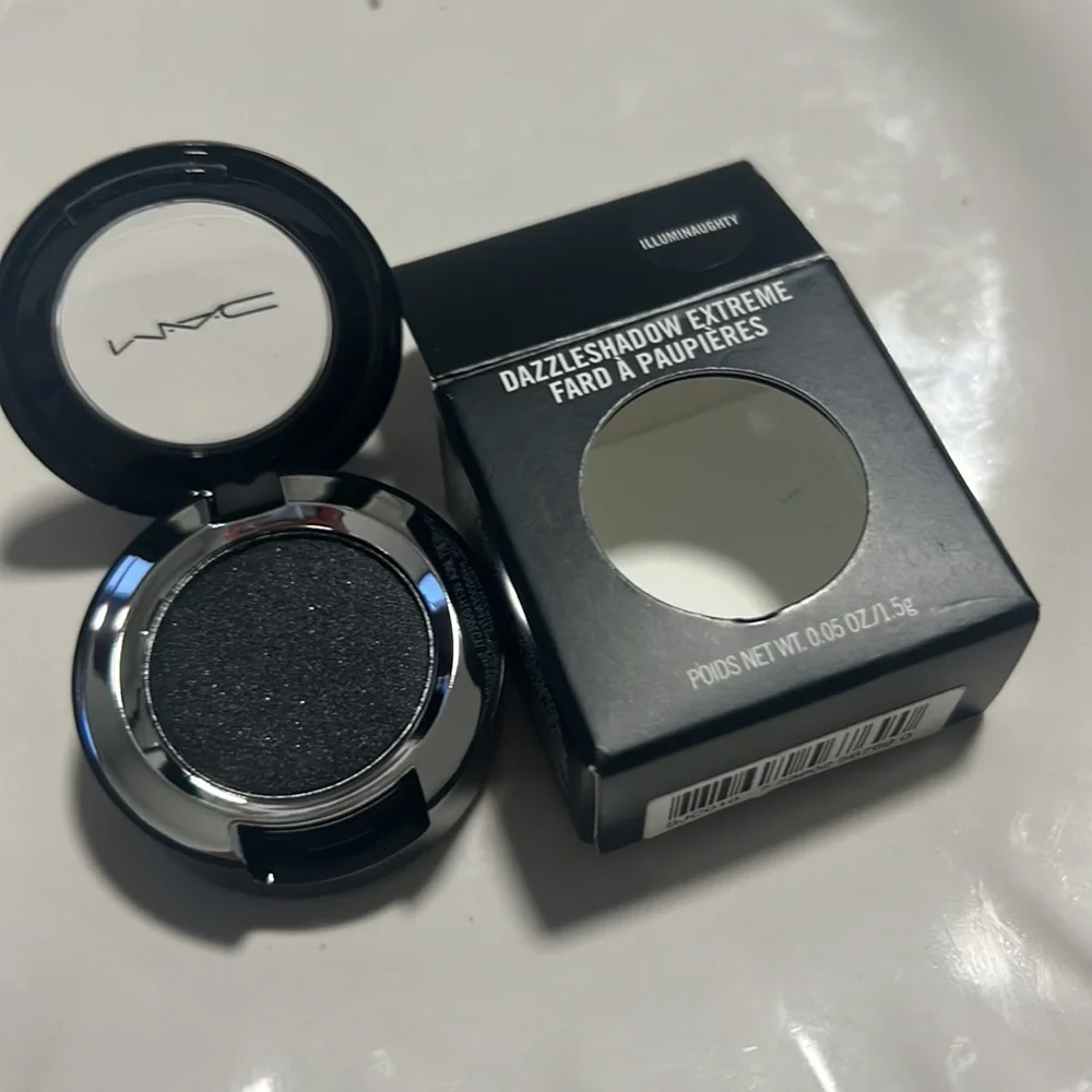 ♣️🌙Mac Illuminaughty Dazzleshadow