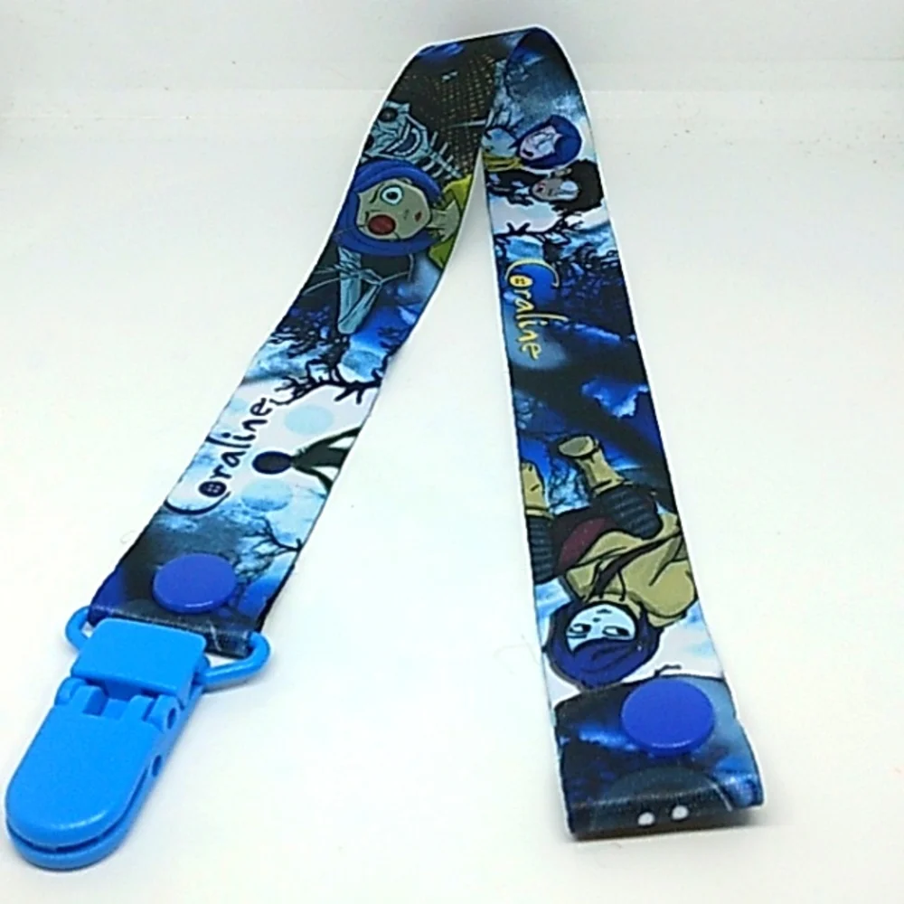 Coraline pacifier/Toy clip