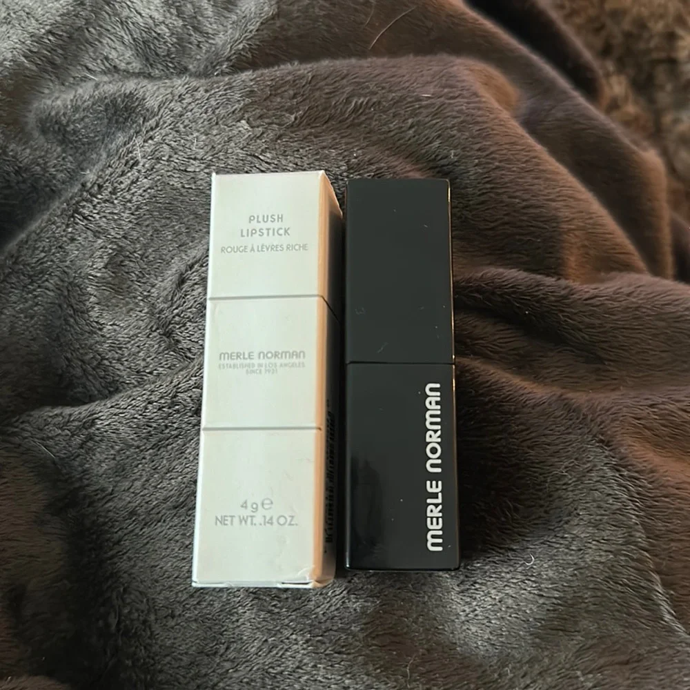 New In Box Merle Norman “Arty” Plush Lipstick