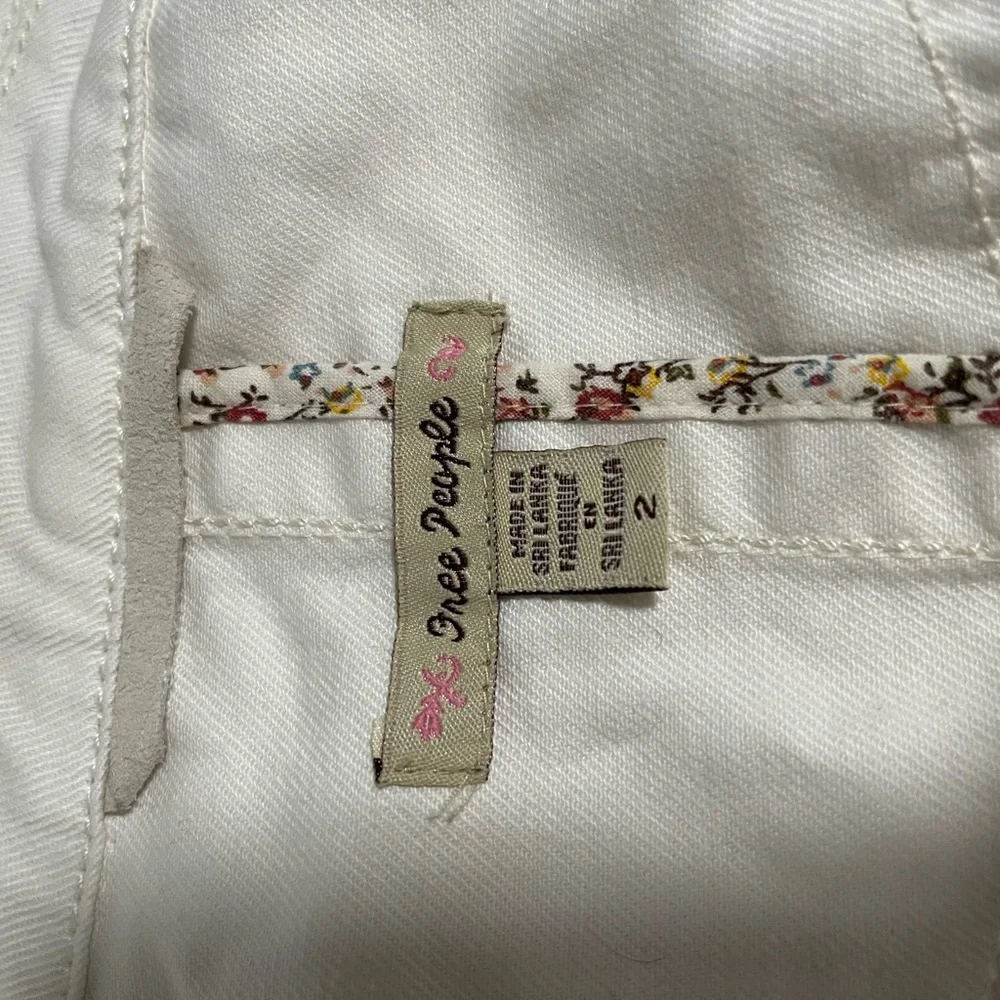 Free People white flowers