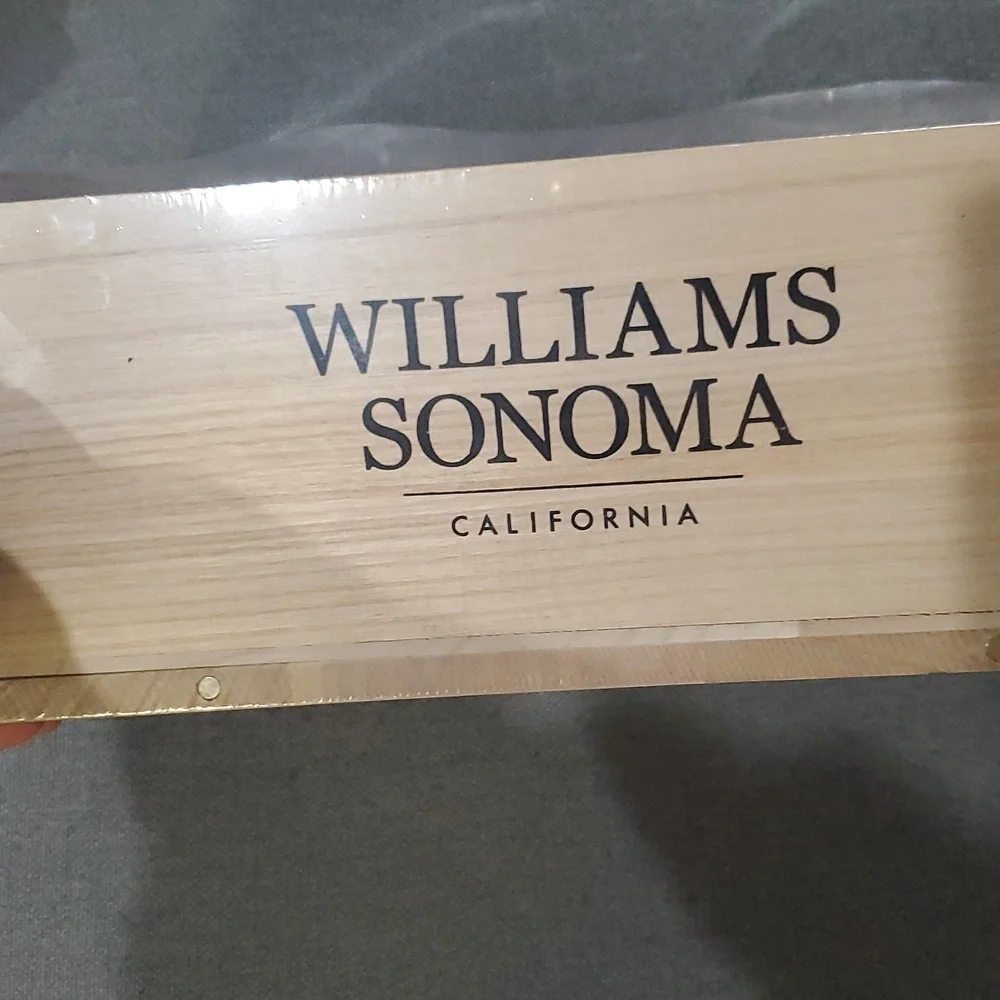 Williams Sonoma contains two