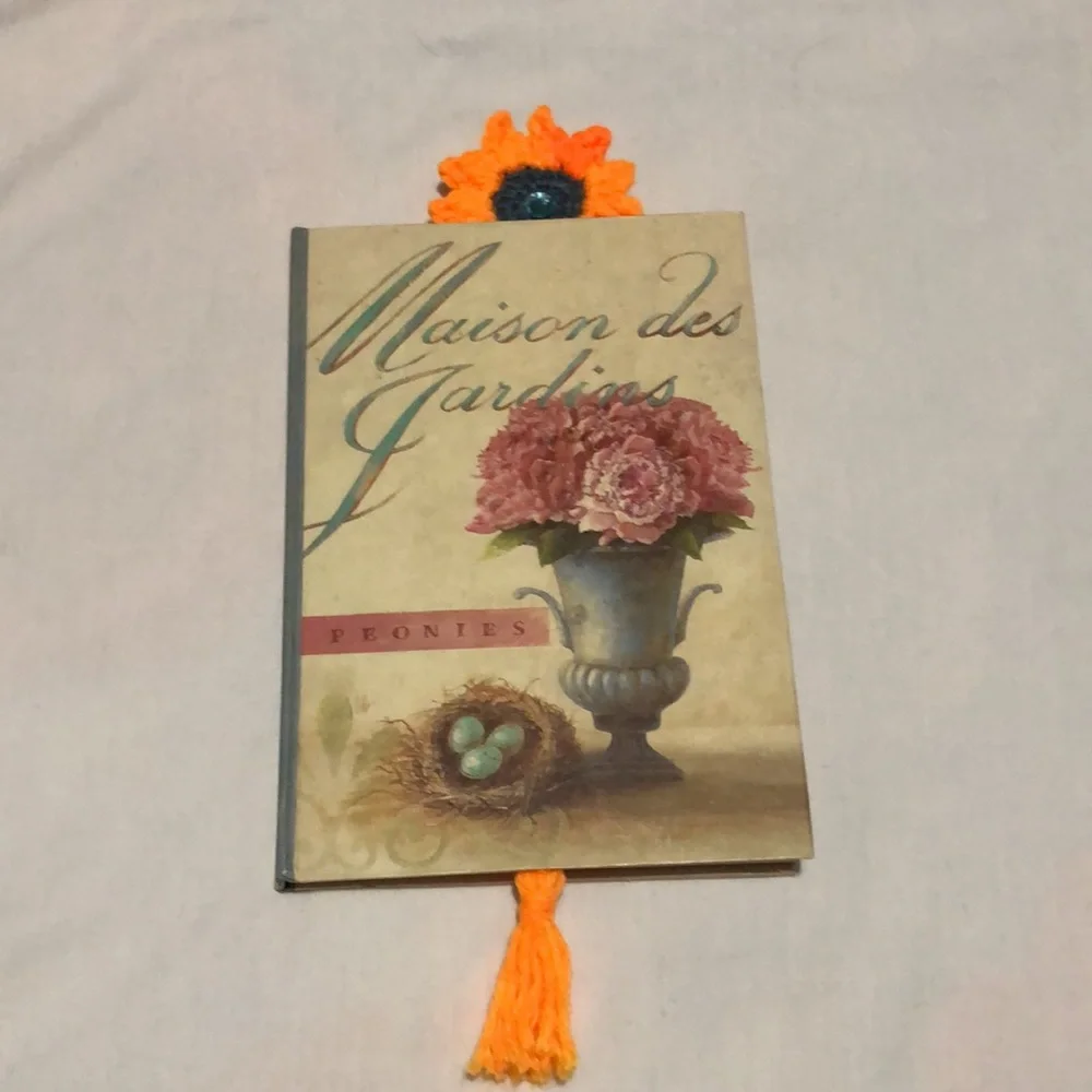 Flower Crochet Bookmark
