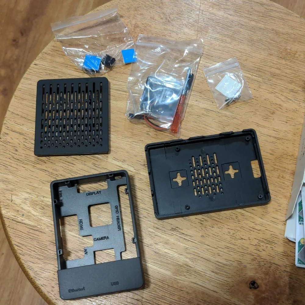 Raspberry pi enclosure for 3b / 3b+