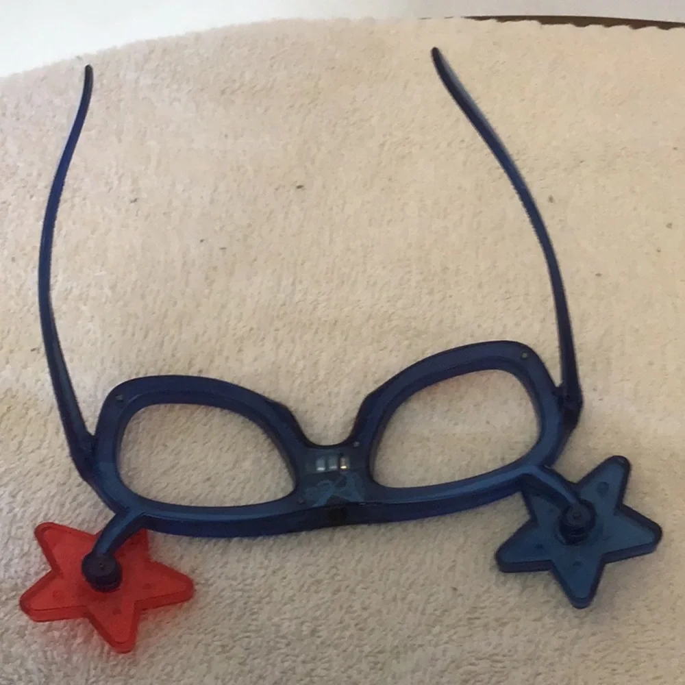 Cute decorative frames.