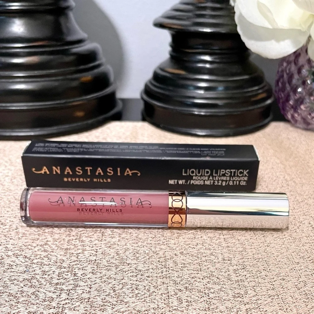 Anastasia Beverly Hills nwt anastasia