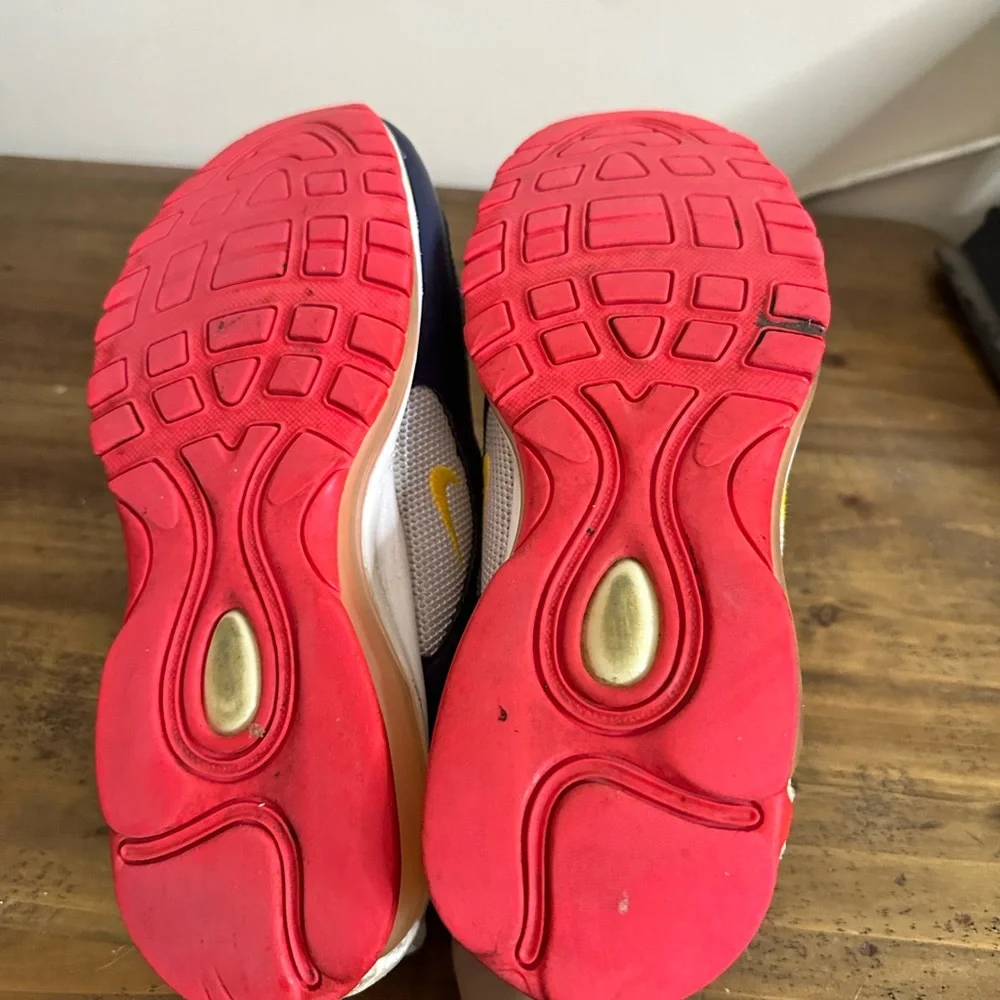 Nike women sneakers