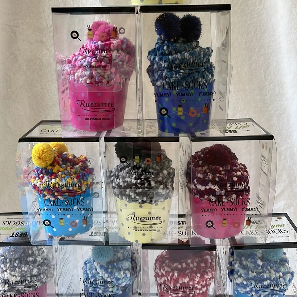 N/A fuzzy confetti