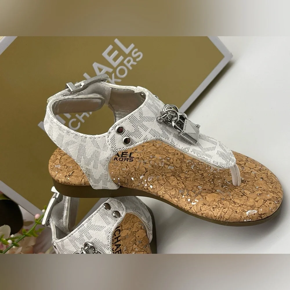 Michael Kors product details
