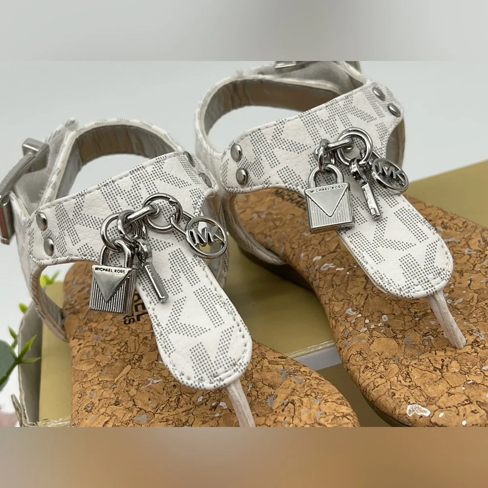 Michael Kors product details
