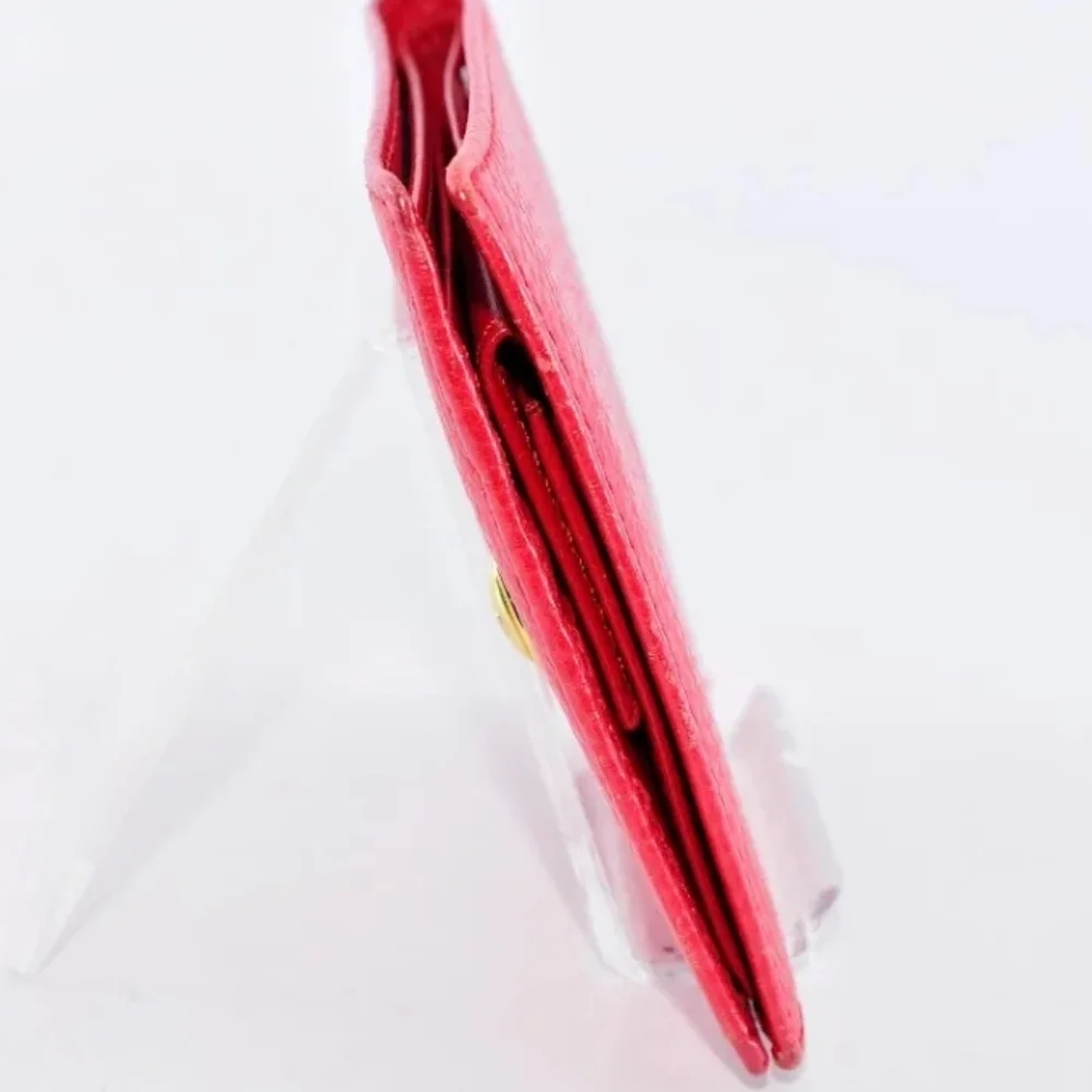 Dior apperance look red