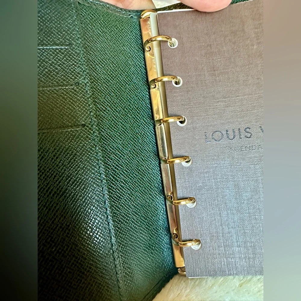 Louis Vuitton authentic pre