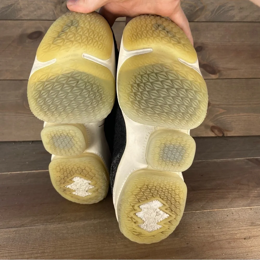 Nike are out basketball