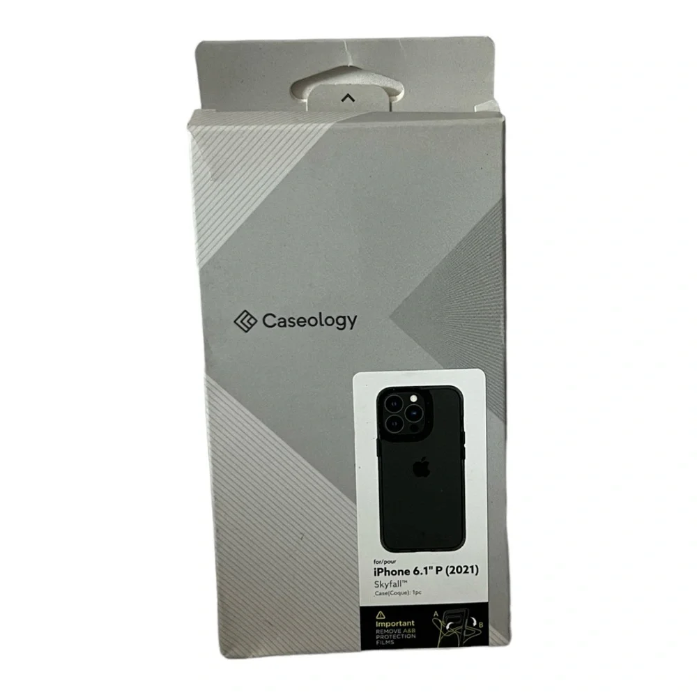 Caseology new skyfall