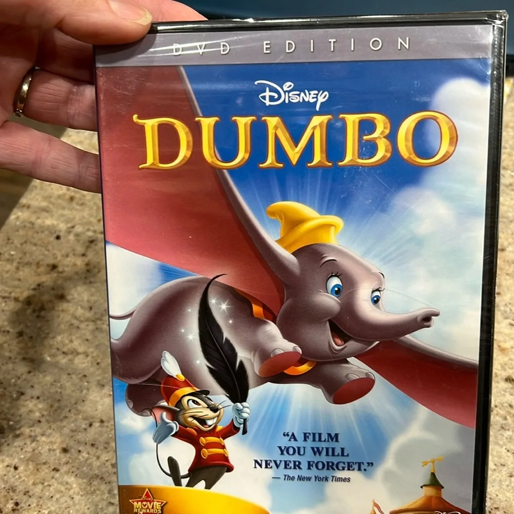 Disney DVD Dumbo new