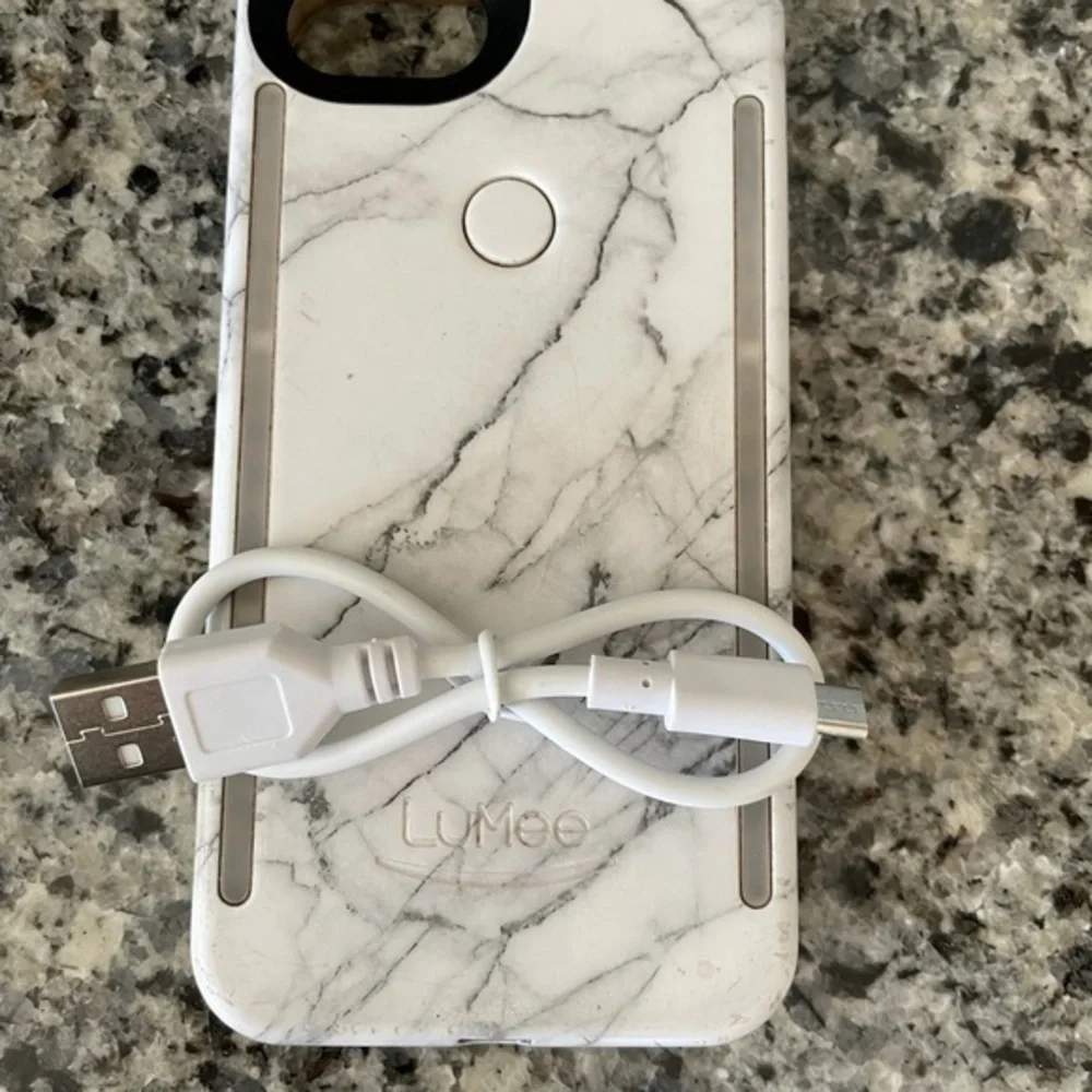 LuMee marble phone