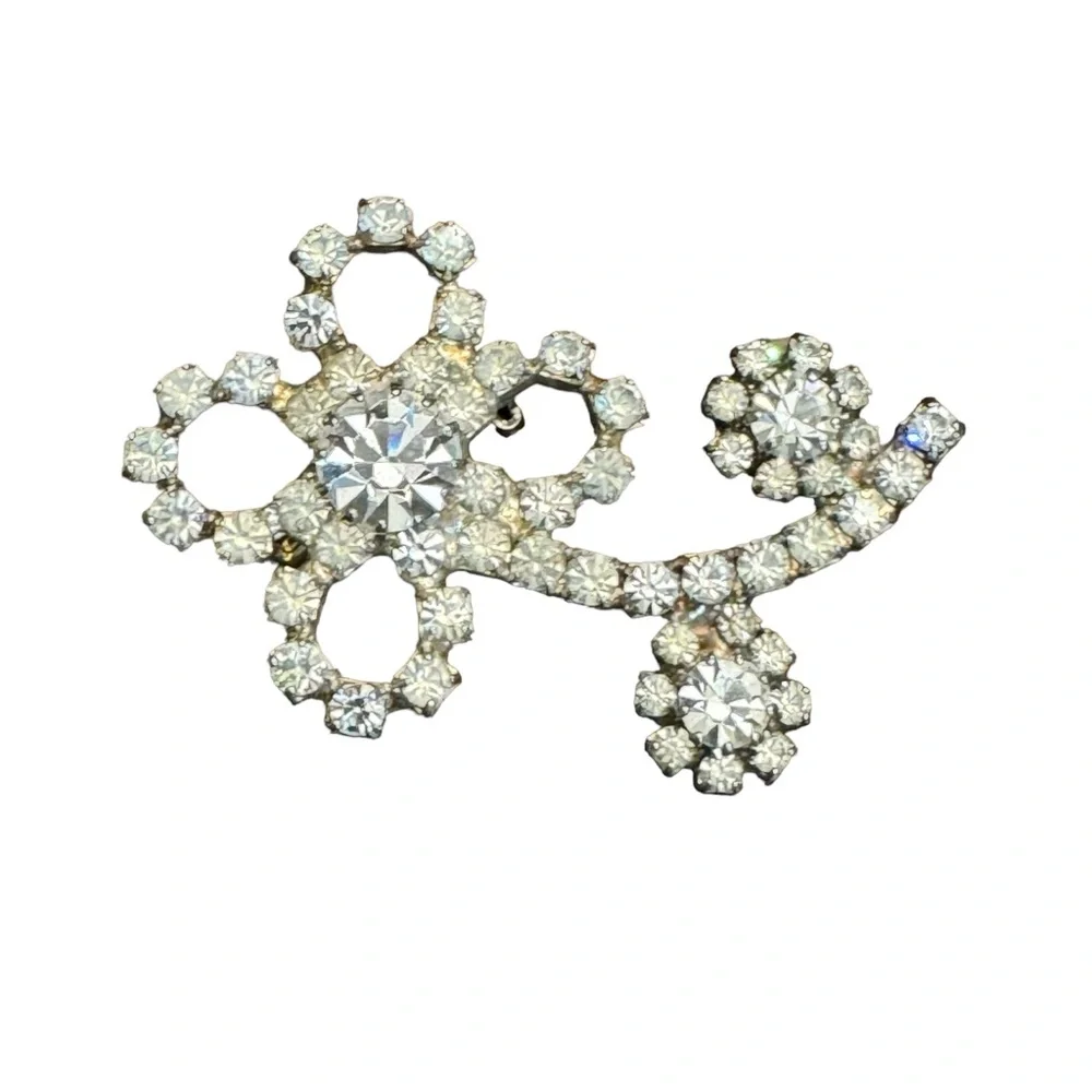 Vintage beautiful rhinestone