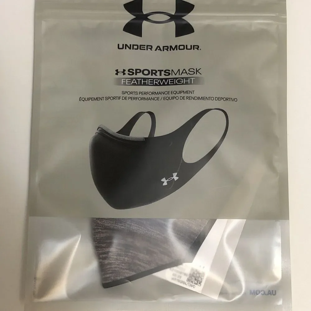 Under Armour Sports Face Mask M/L Unisex Adult Gray NEW In Package