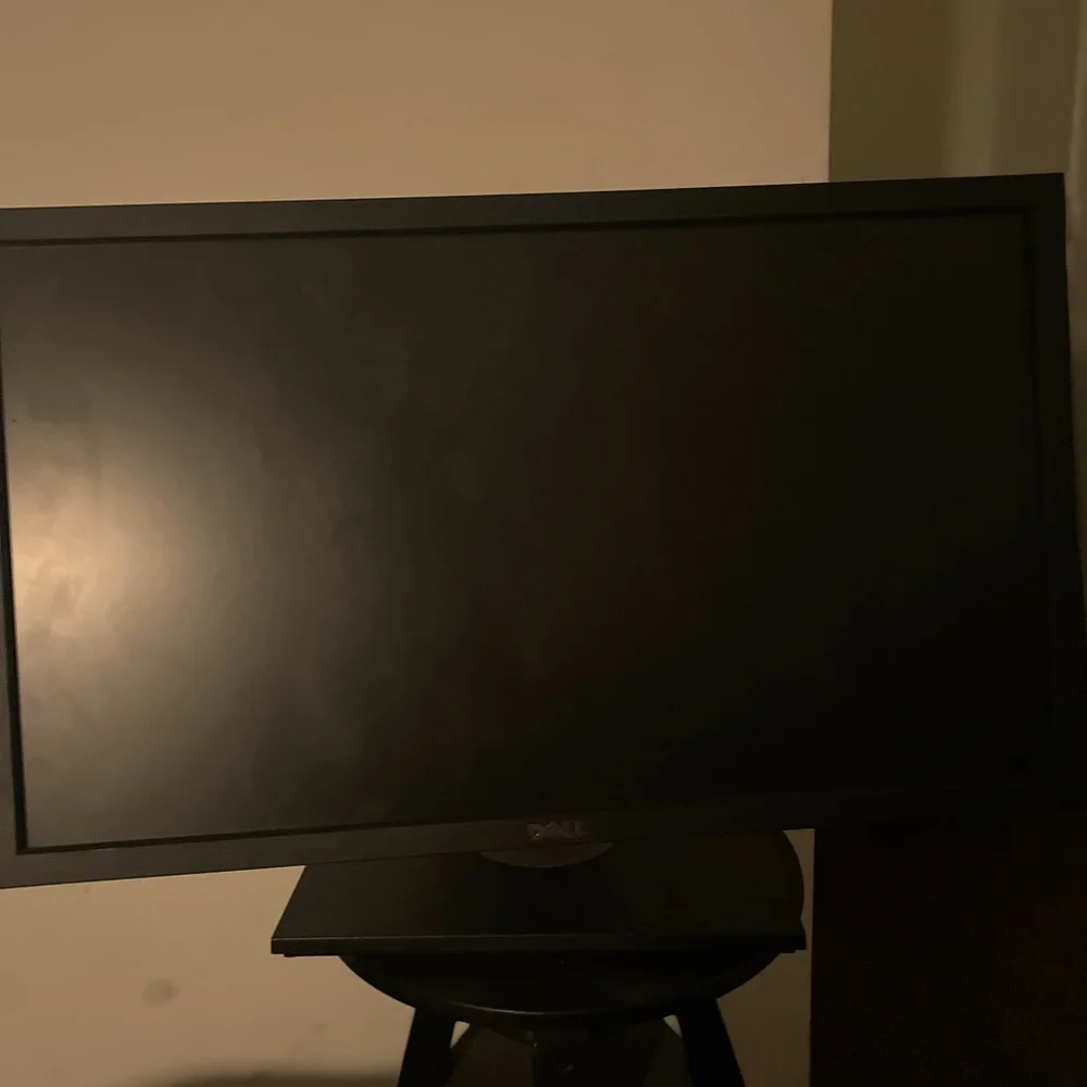 Selling Dell Monitor.