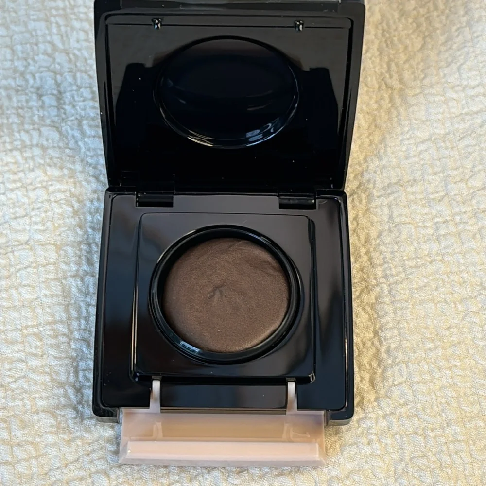 Doll 10 HydraGel Eye Liner Moonlit Glow