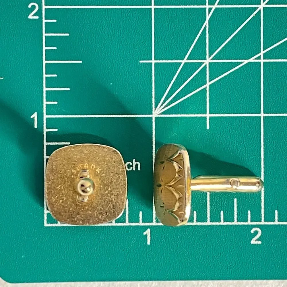 💎Swank Cufflinks Gold Tone Textured And Engraved Abstract Design Squares