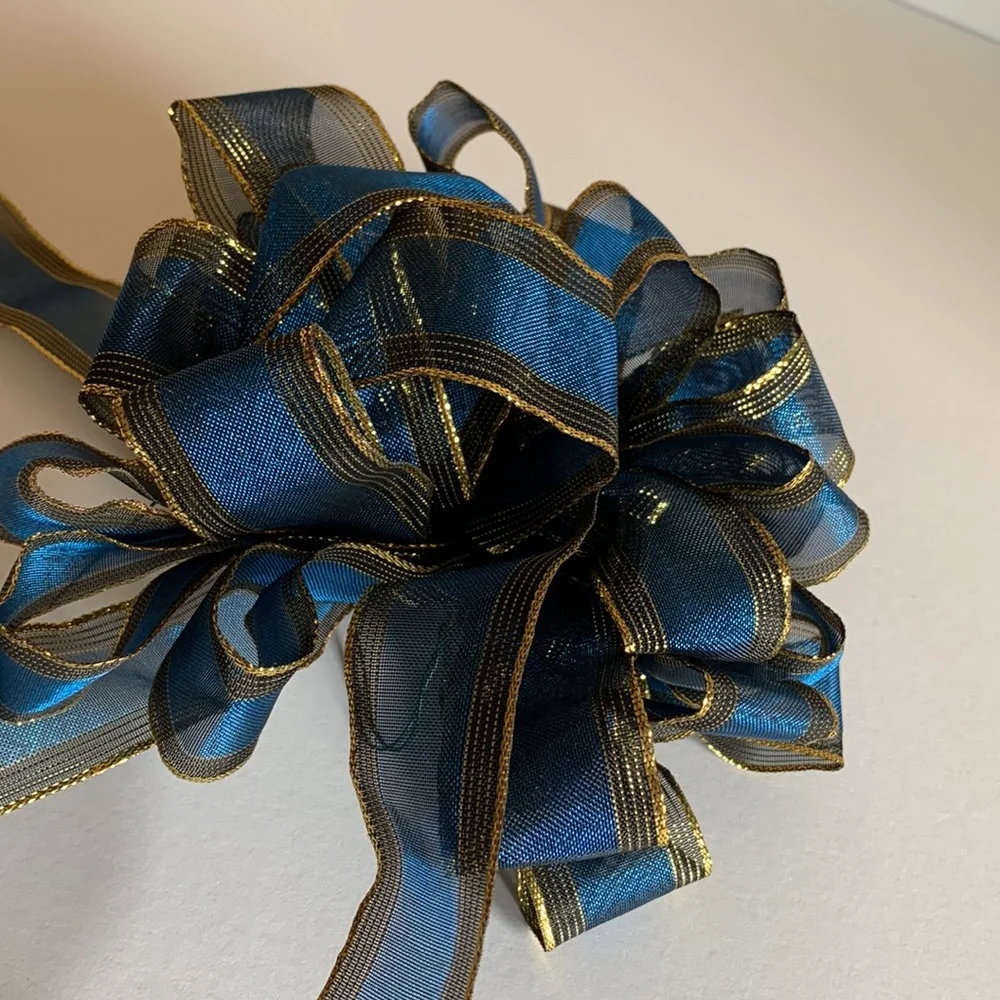 Hand crafted bow for wreaths, gifts, etc