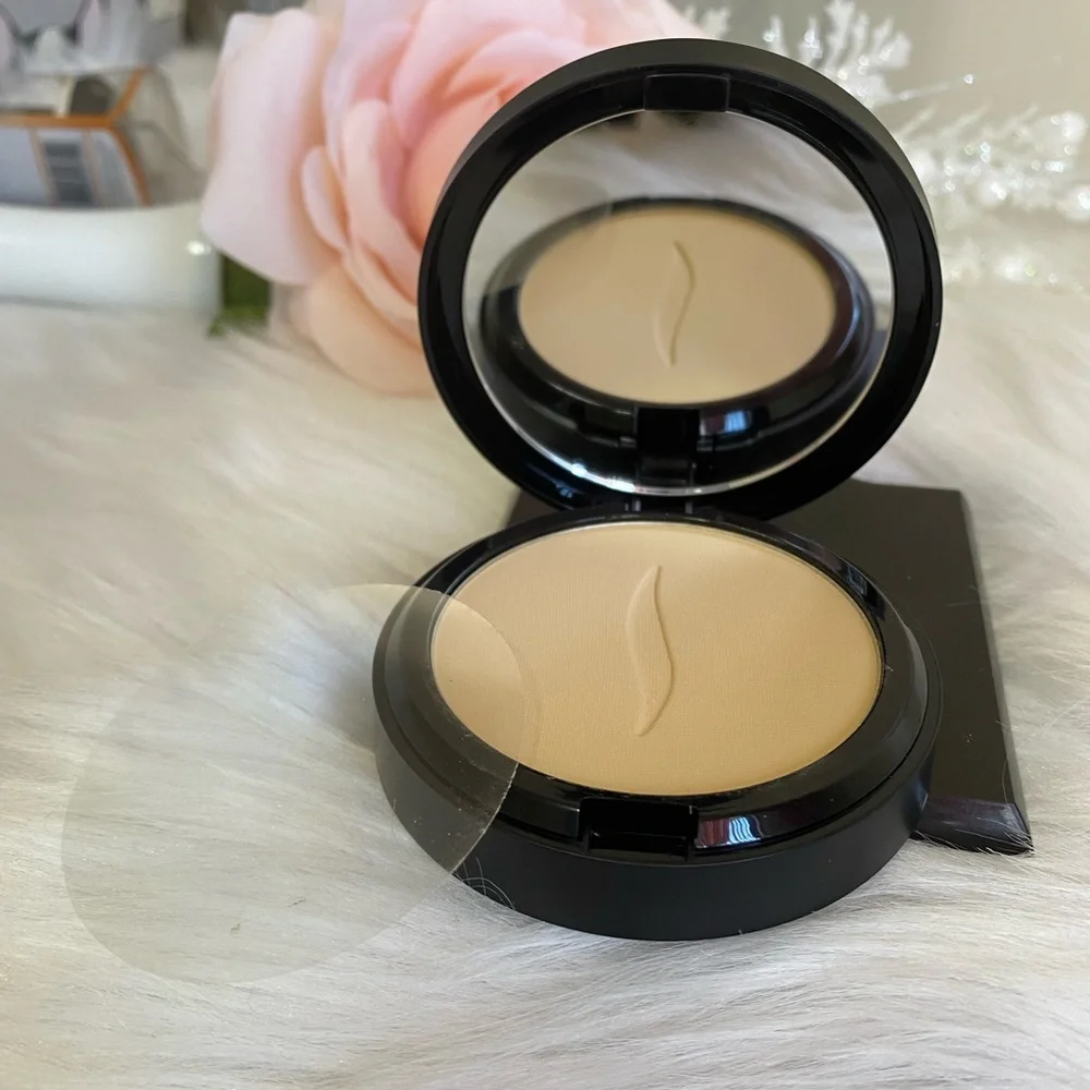 SEPHORA MATTE PERFECTION POWDER FOUNDATION COLOR 20 NEUTRAL BEIGE 7.5g/0.26 OZ