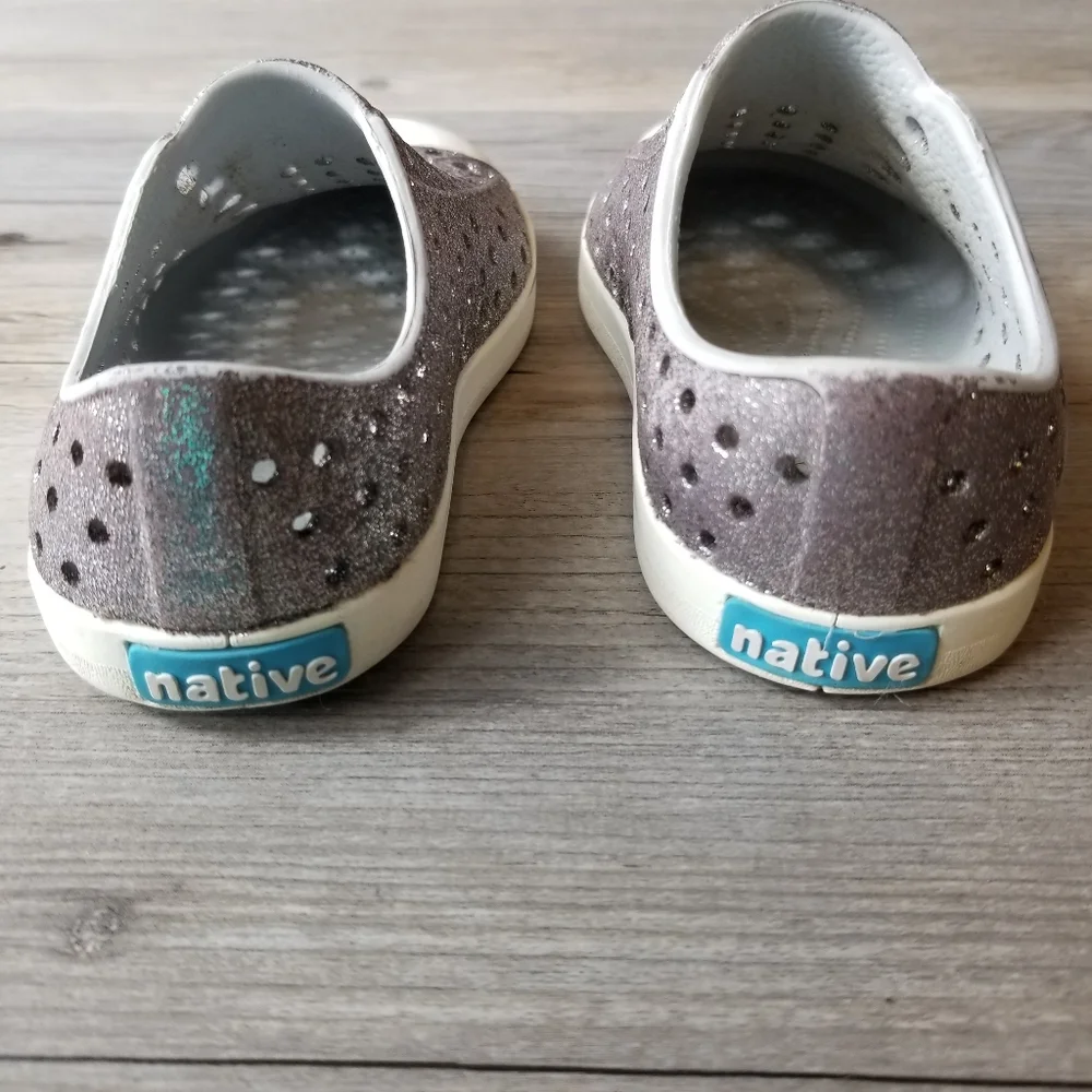 Native Jefferson Jiffy Bling Silver Glitter Water Sneakers
