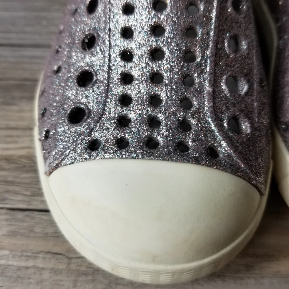 Native Jefferson Jiffy Bling Silver Glitter Water Sneakers
