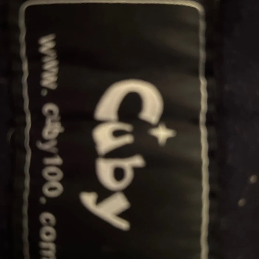 Cuby sling carrying
