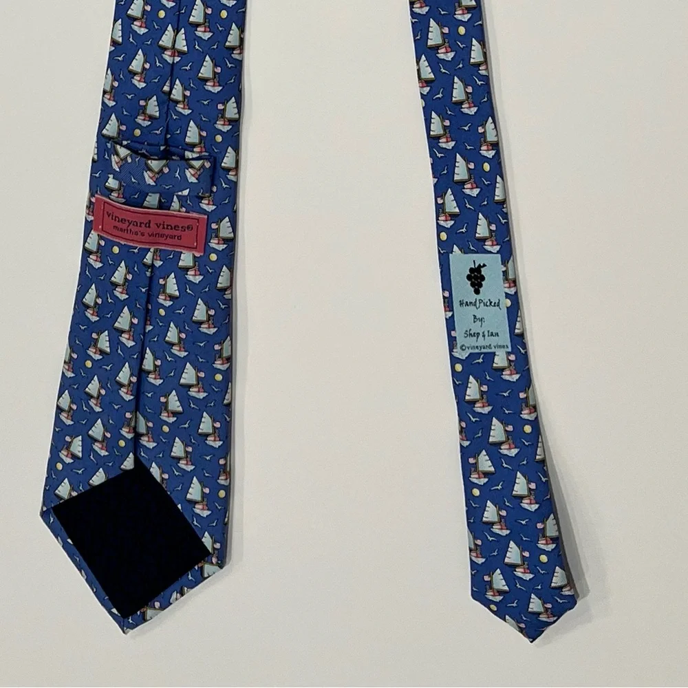 Vineyard Vines this sailboat