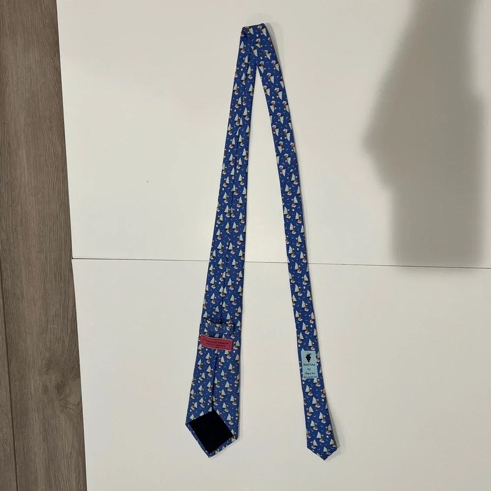 Vineyard Vines this sailboat