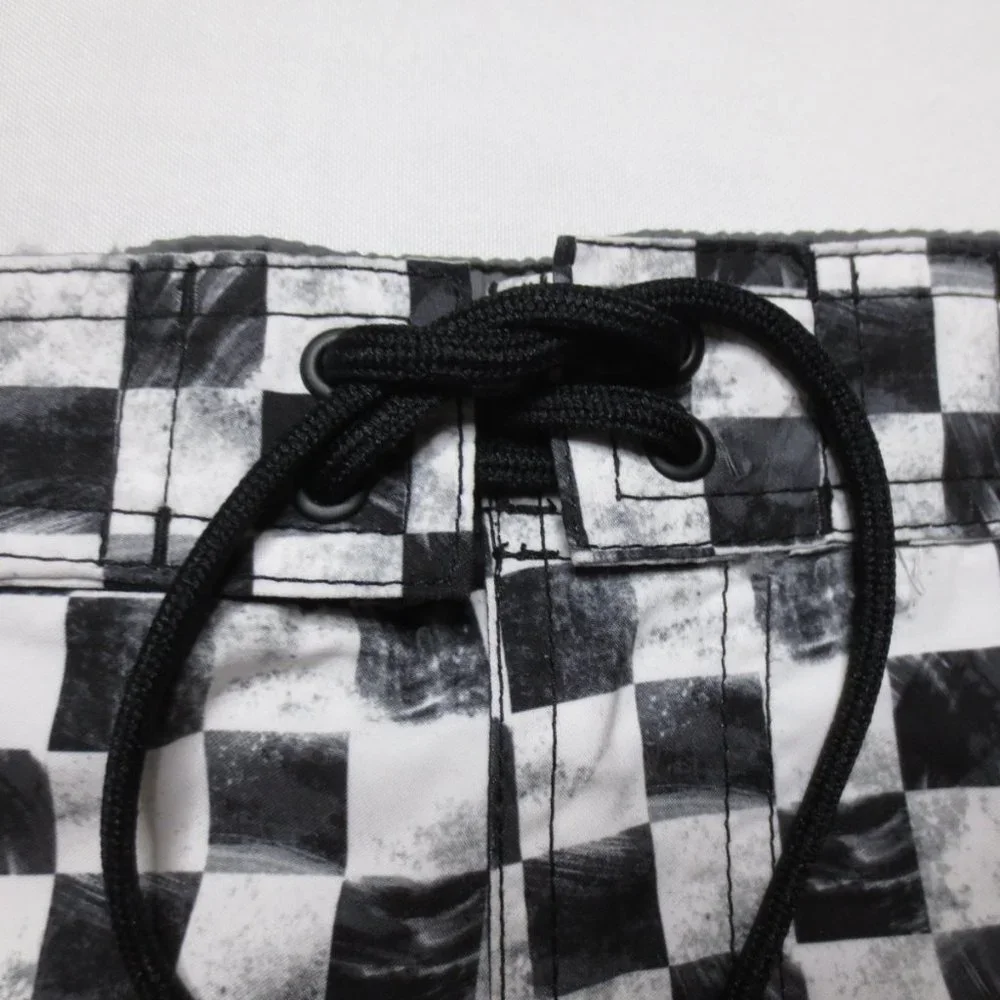 Roundtree & Yorke multi inside inseam