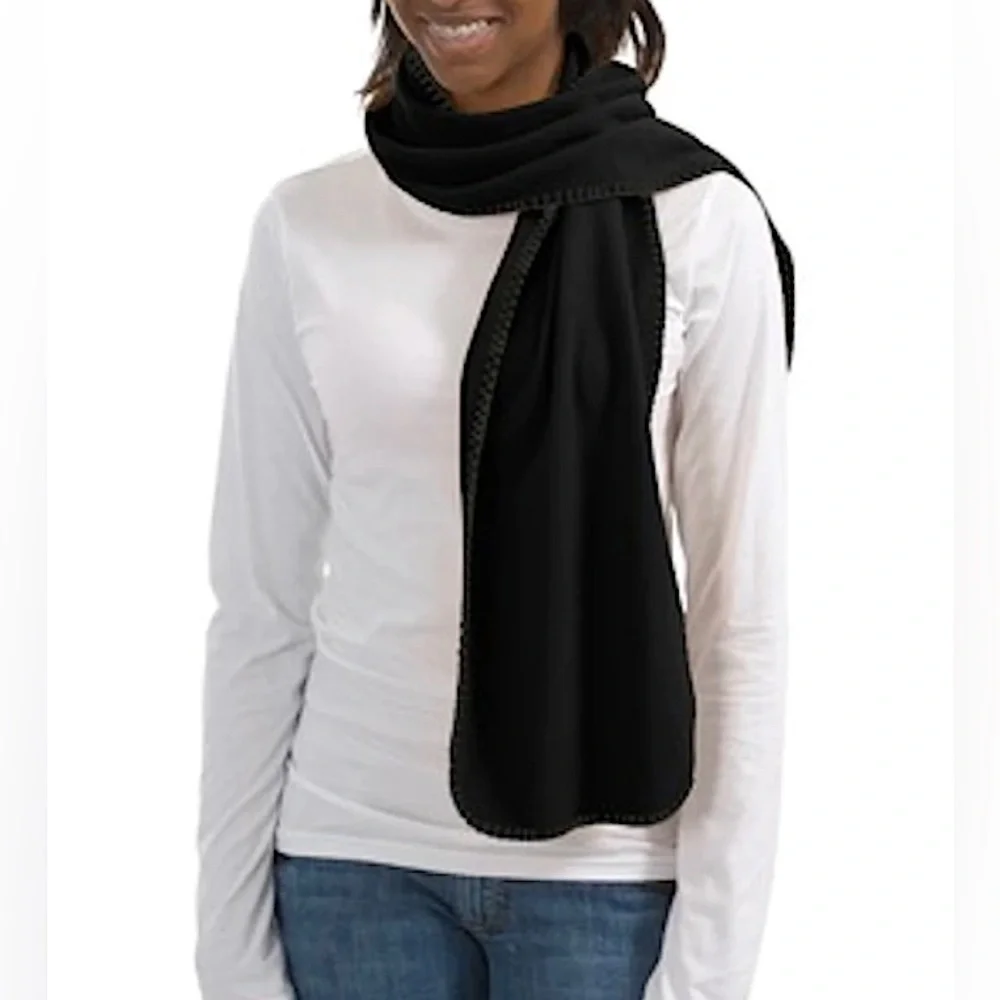 NWOT Soft Black Scarf 🧣