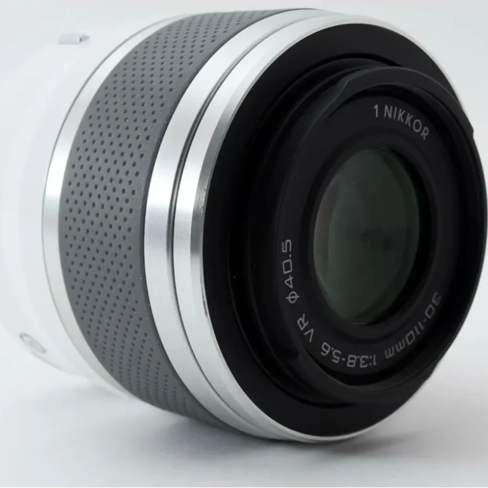 Nikon j1 mirrorless