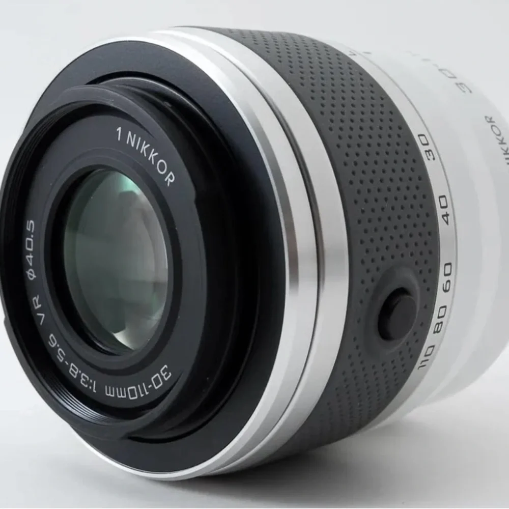 Nikon j1 mirrorless