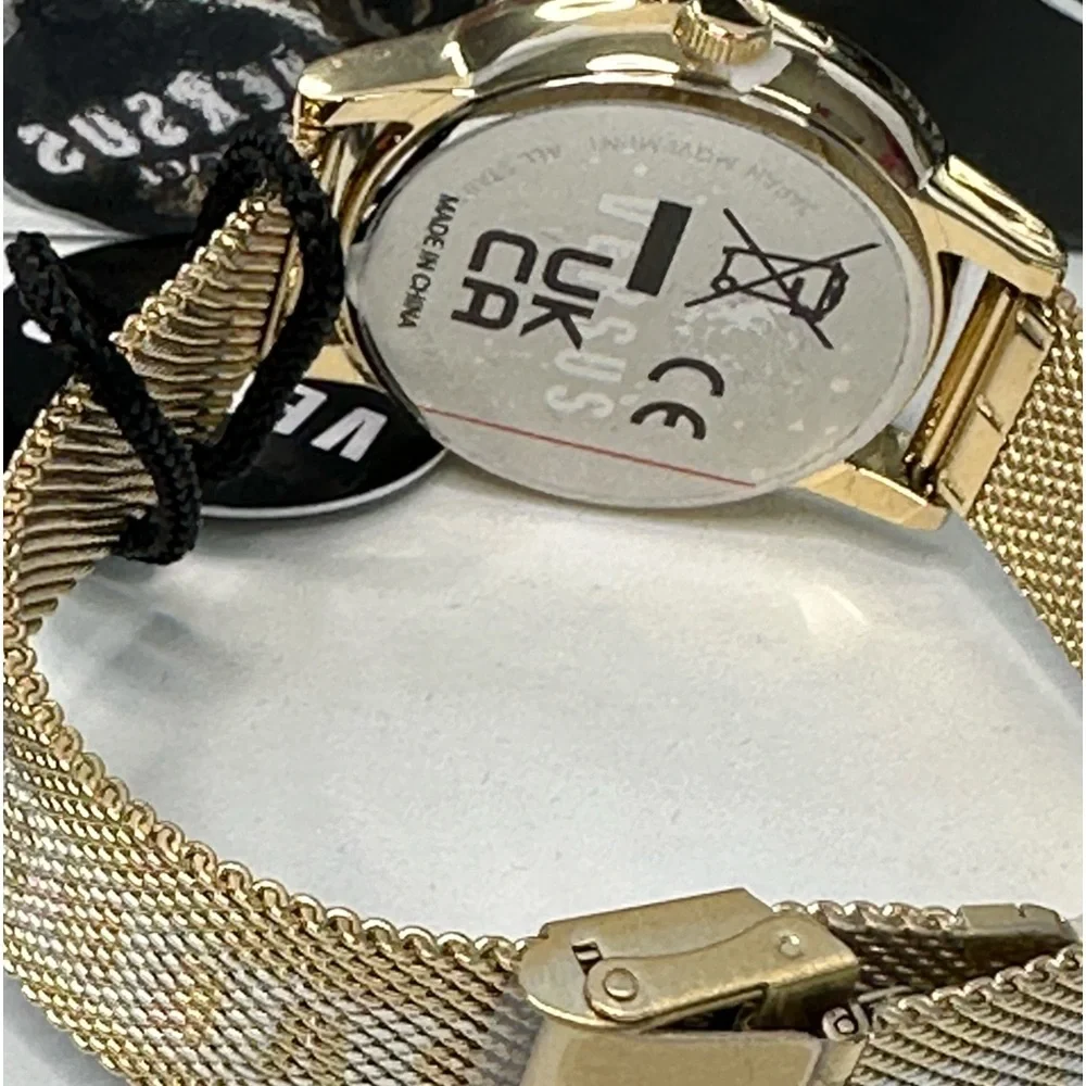 Versus Versace versus versace