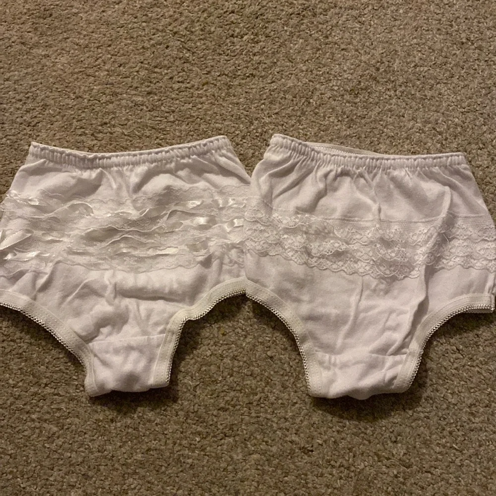 White Bloomers