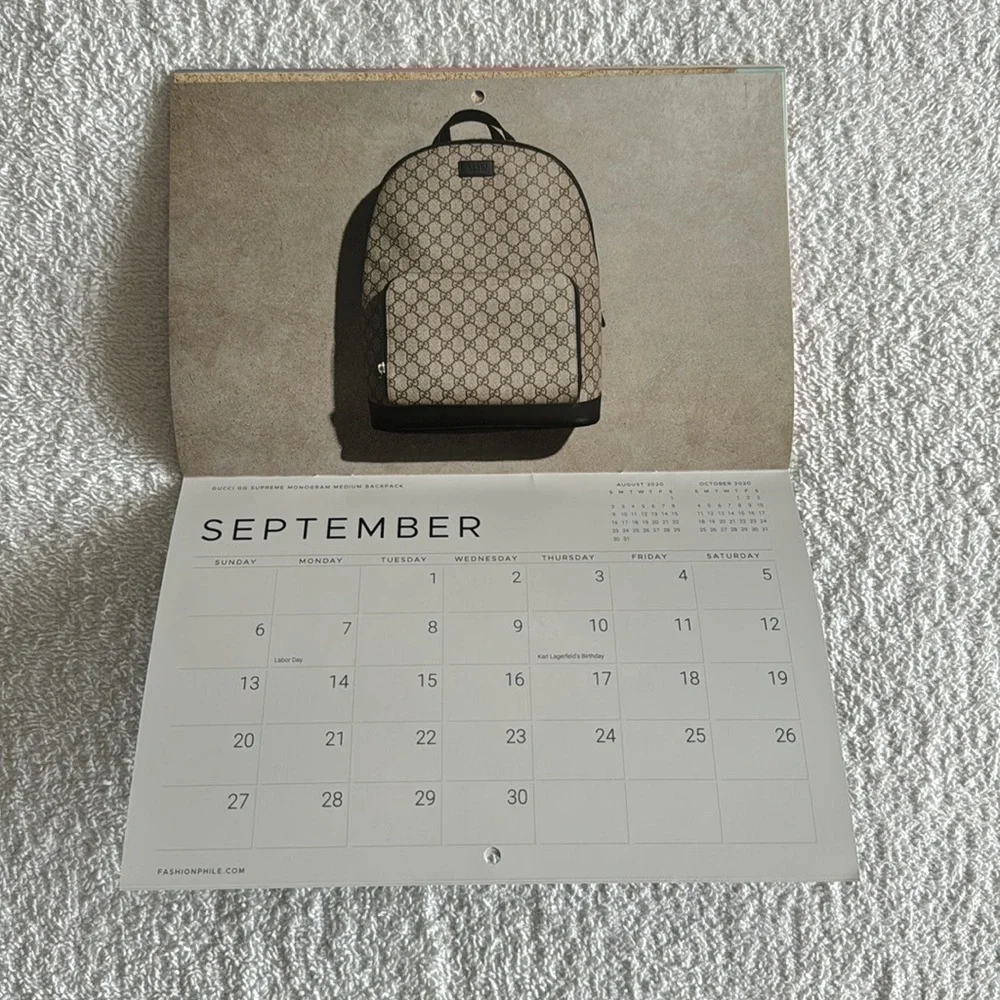 N/A calendar 9”