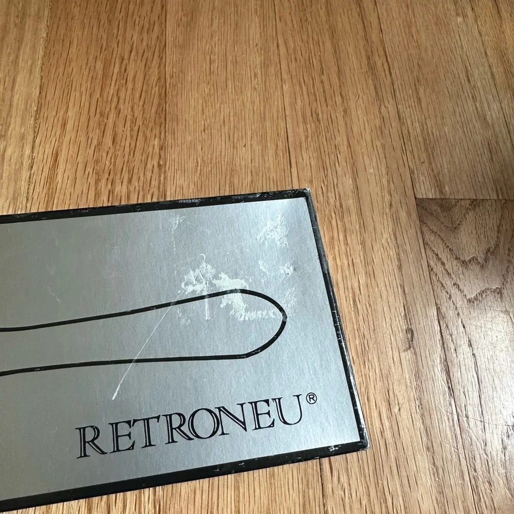 Retroneu stainless pie