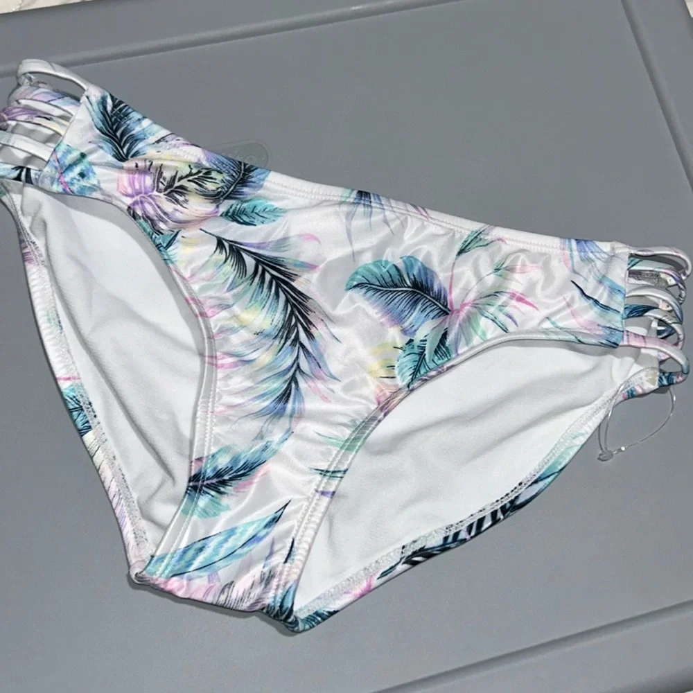 Kids new bikini bottoms size 16