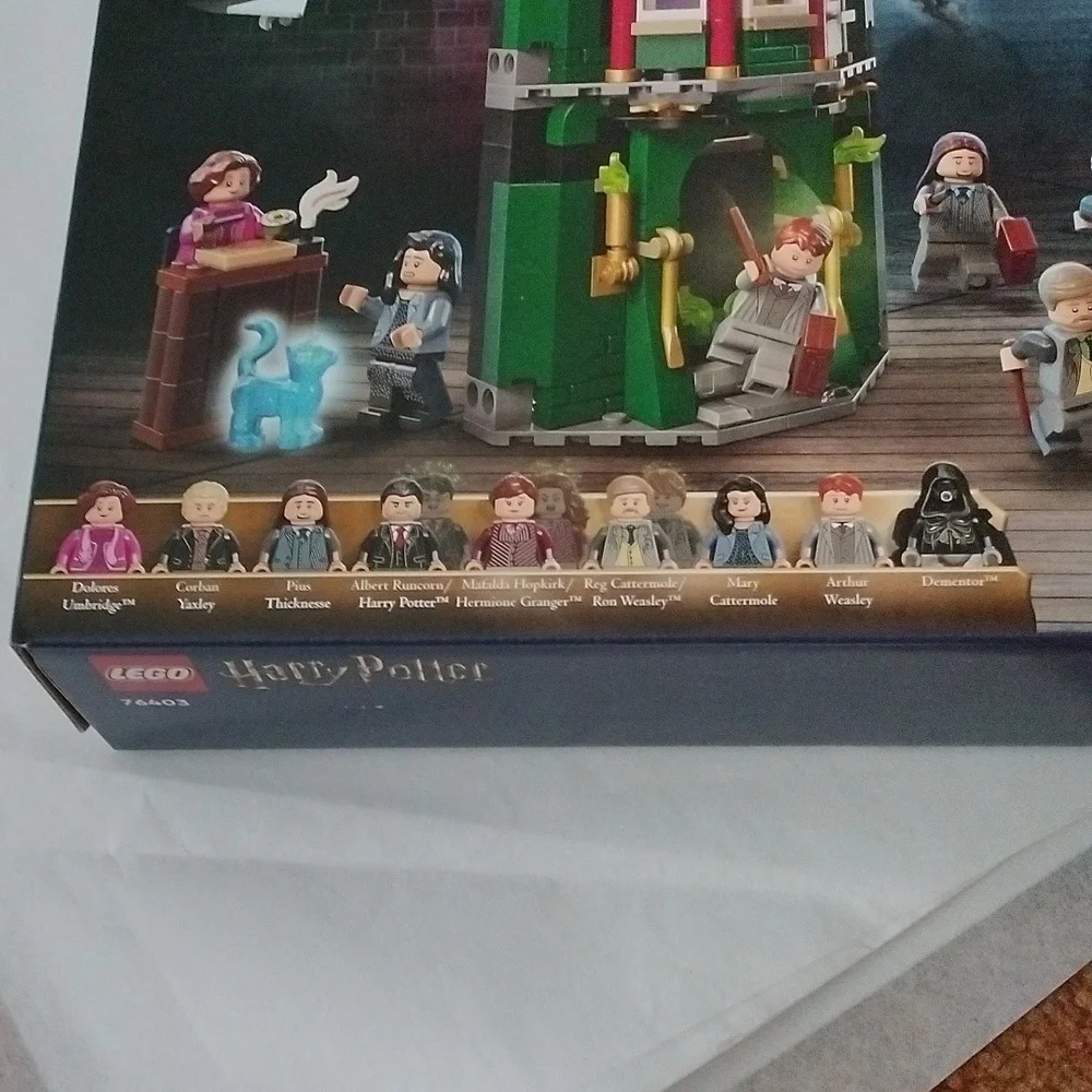 Lego even enjoy fans