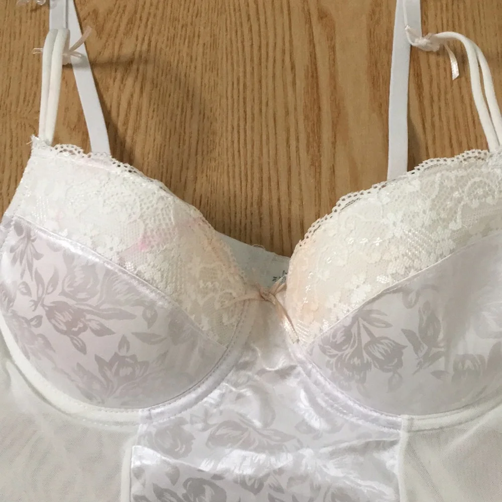 Rene Rofe new women’s