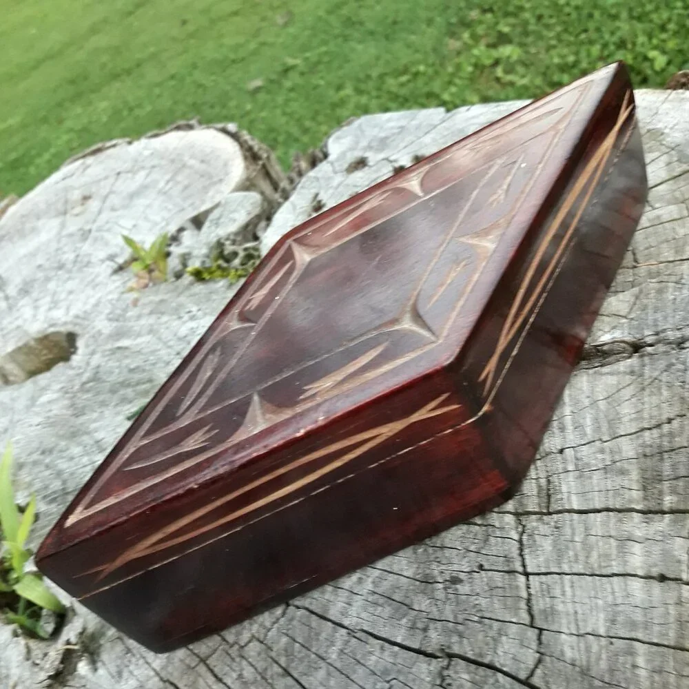 N/A wood box collectible