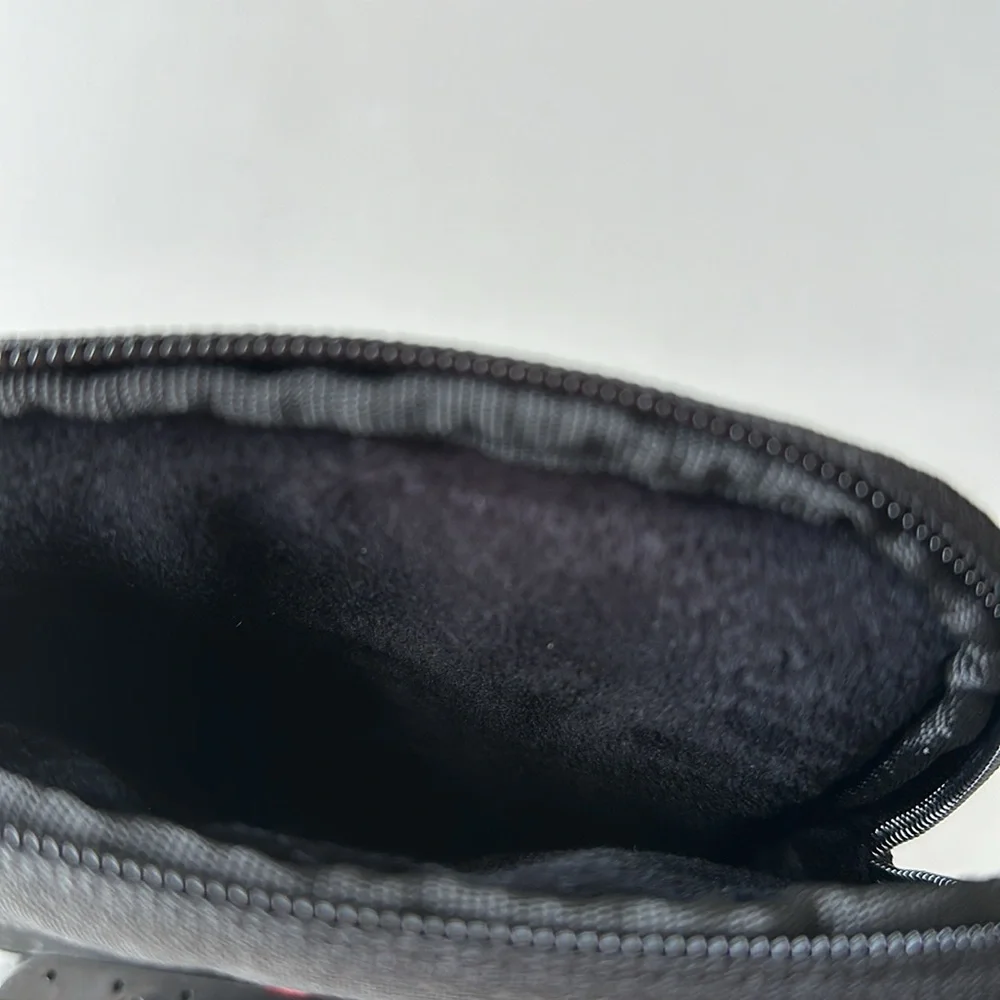 Thule or pocket cable