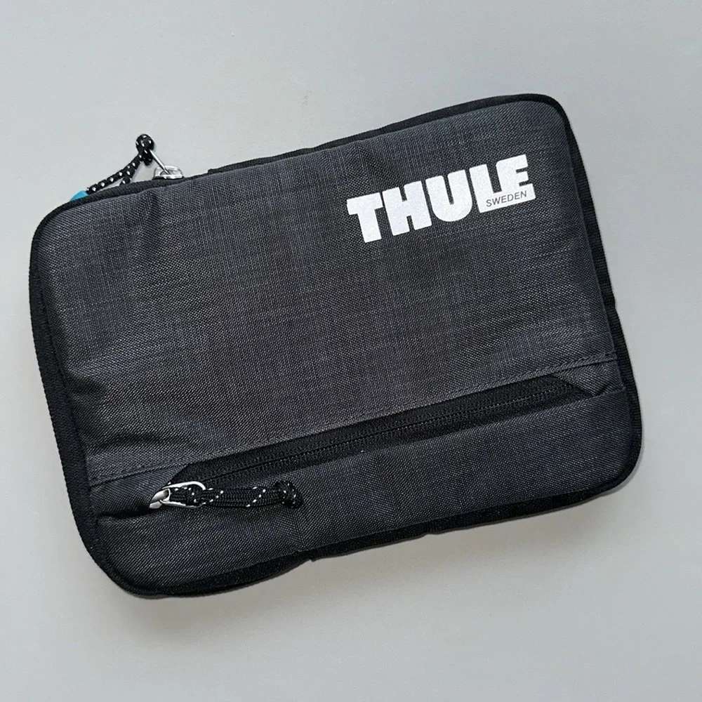 Thule ipad cable