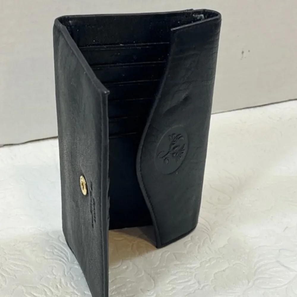 Buxton black leather