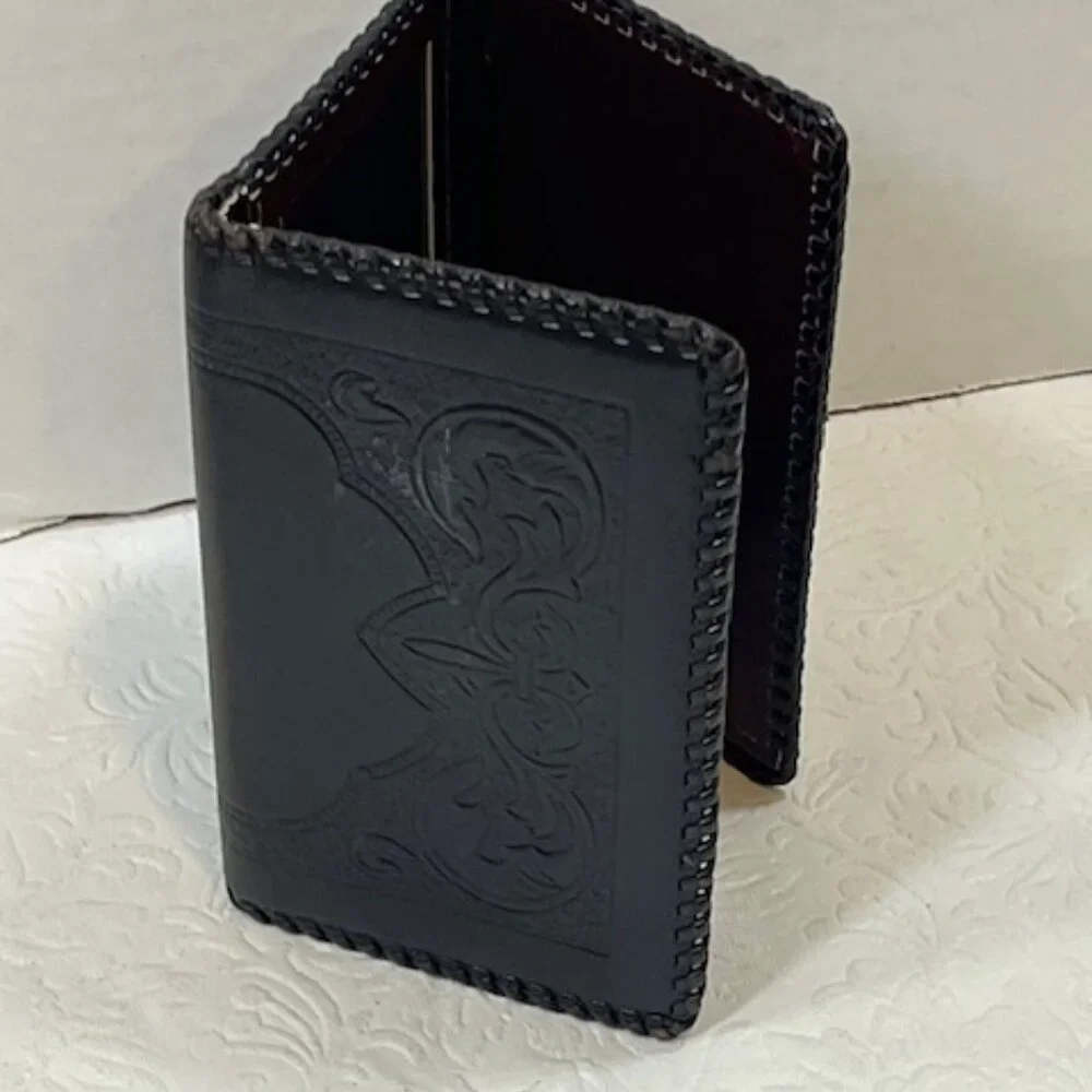 Leather vintage stitched
