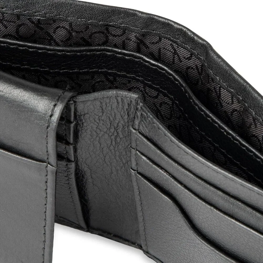 Men's RFID Leather Minimalist Bifold Wallet with Multiple Card Slots and ID