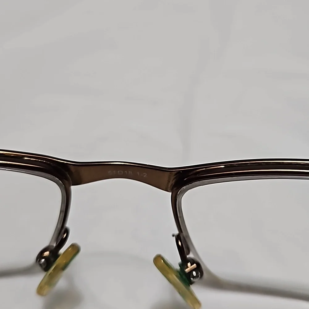 Liz Claiborne liz claiborne